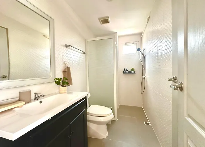 Cosy 2 Bedrooms Near Ekkamai * Bangkok
